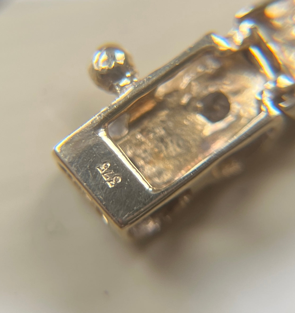 Vintage 9ct Gold and Diamond Tennis Bracelet, approx. diamond weight 1ct