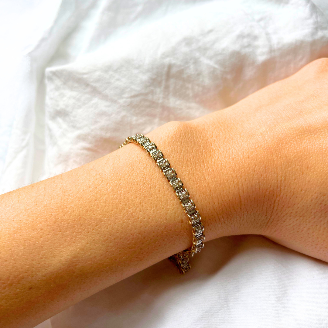 Vintage 9ct Gold and Diamond Tennis Bracelet, approx. diamond weight 1ct