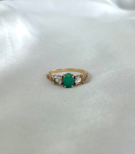 Vintage 9ct Gold Green Stone Trilogy Ring, Size S