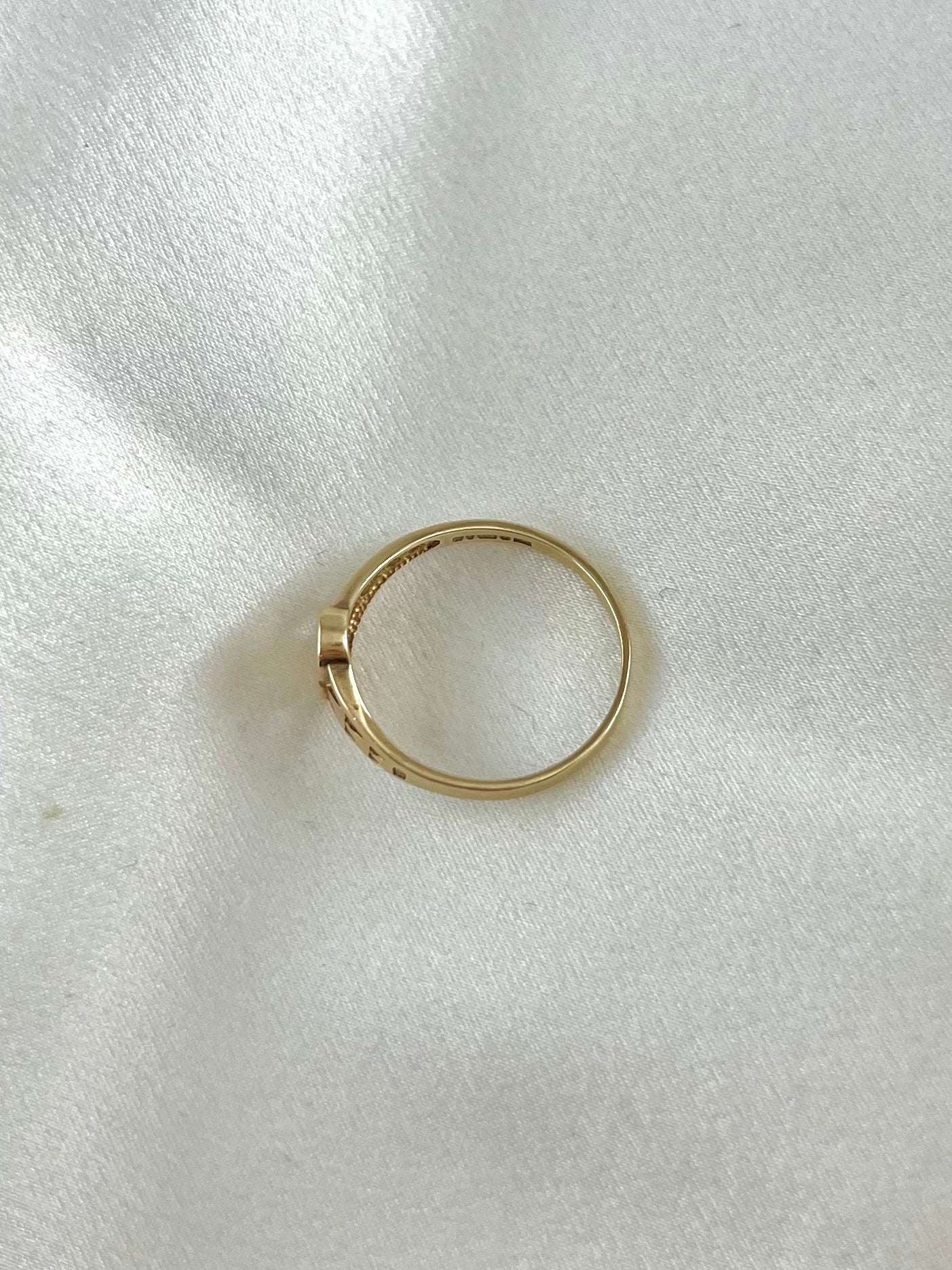 Vintage 9ct Gold Ring, Rare Design Size N + 0.5 1980s