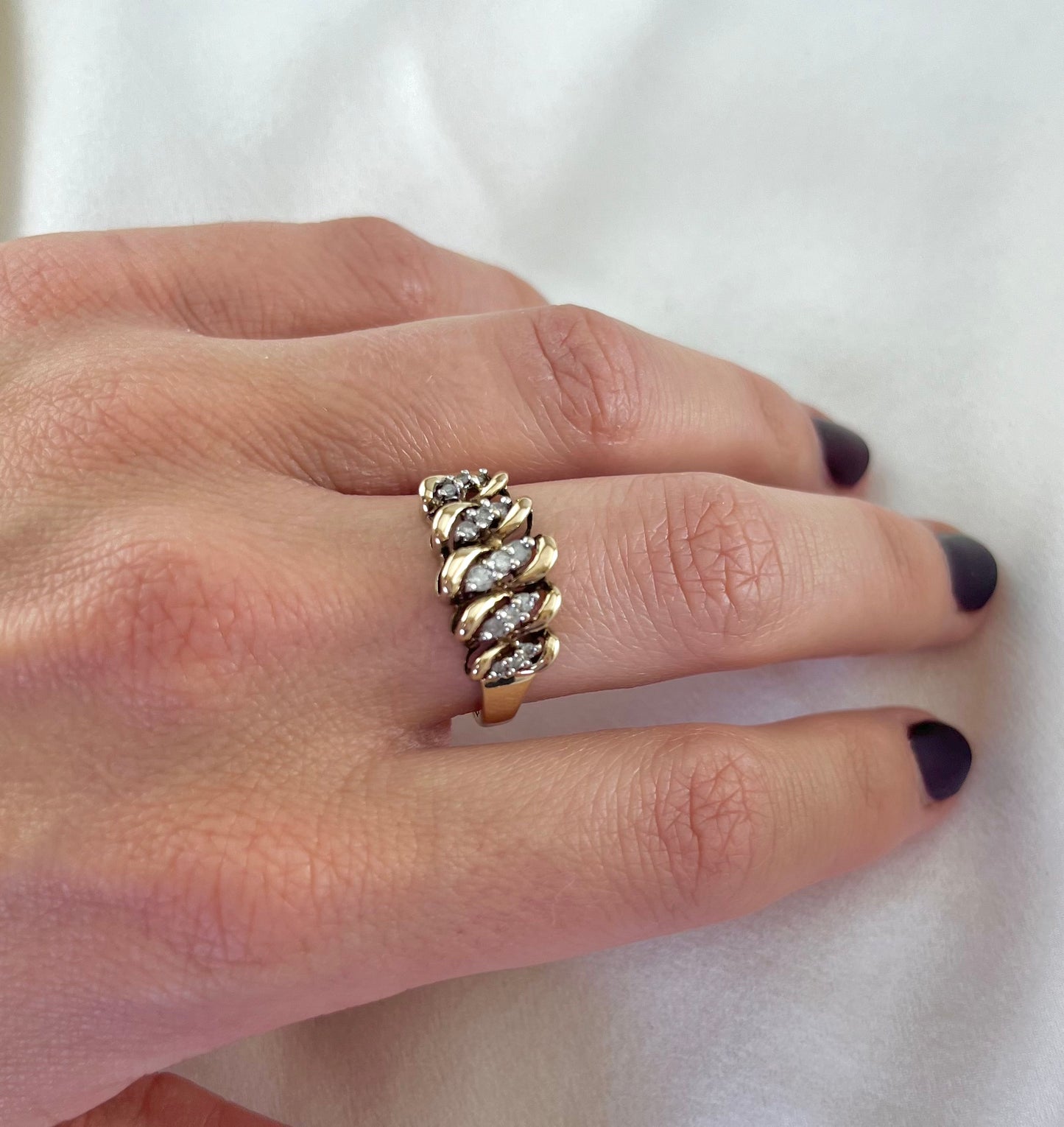 Vintage 9ct Gold Weave Design Diamond Ring, Size R