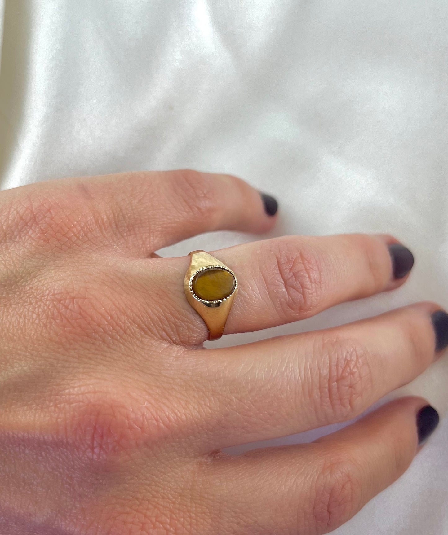 Vintage 9ct Yellow Gold Tigers Eye Ring, Size L UK 1970s