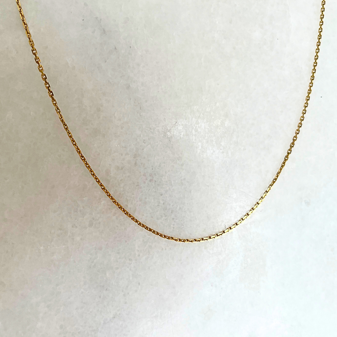 14ct Yellow Gold Fine Chain Vintage, 17.5 inches