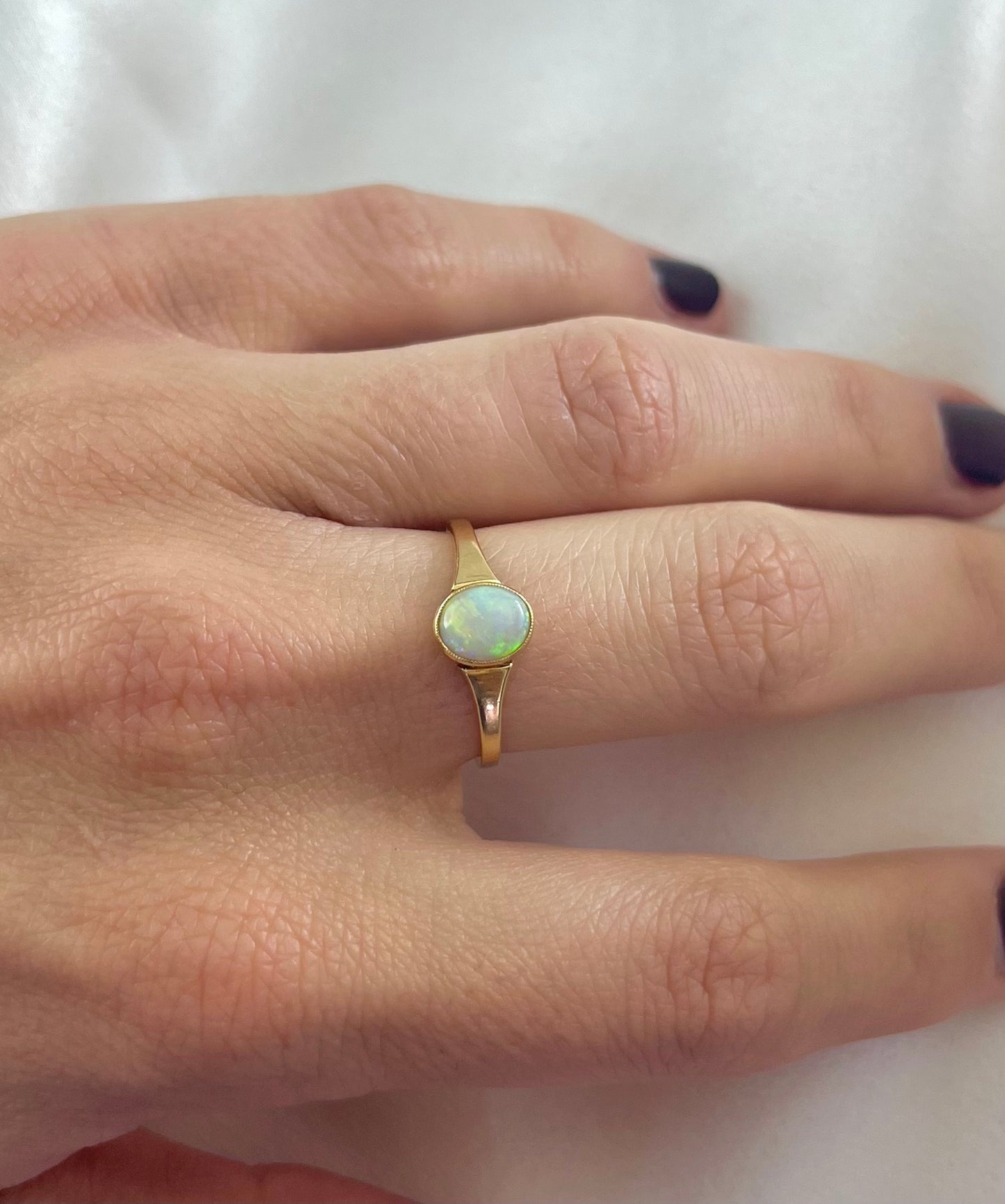 Vintage 18ct Yellow Gold Oval Opal Ring, Bezel Set Size O