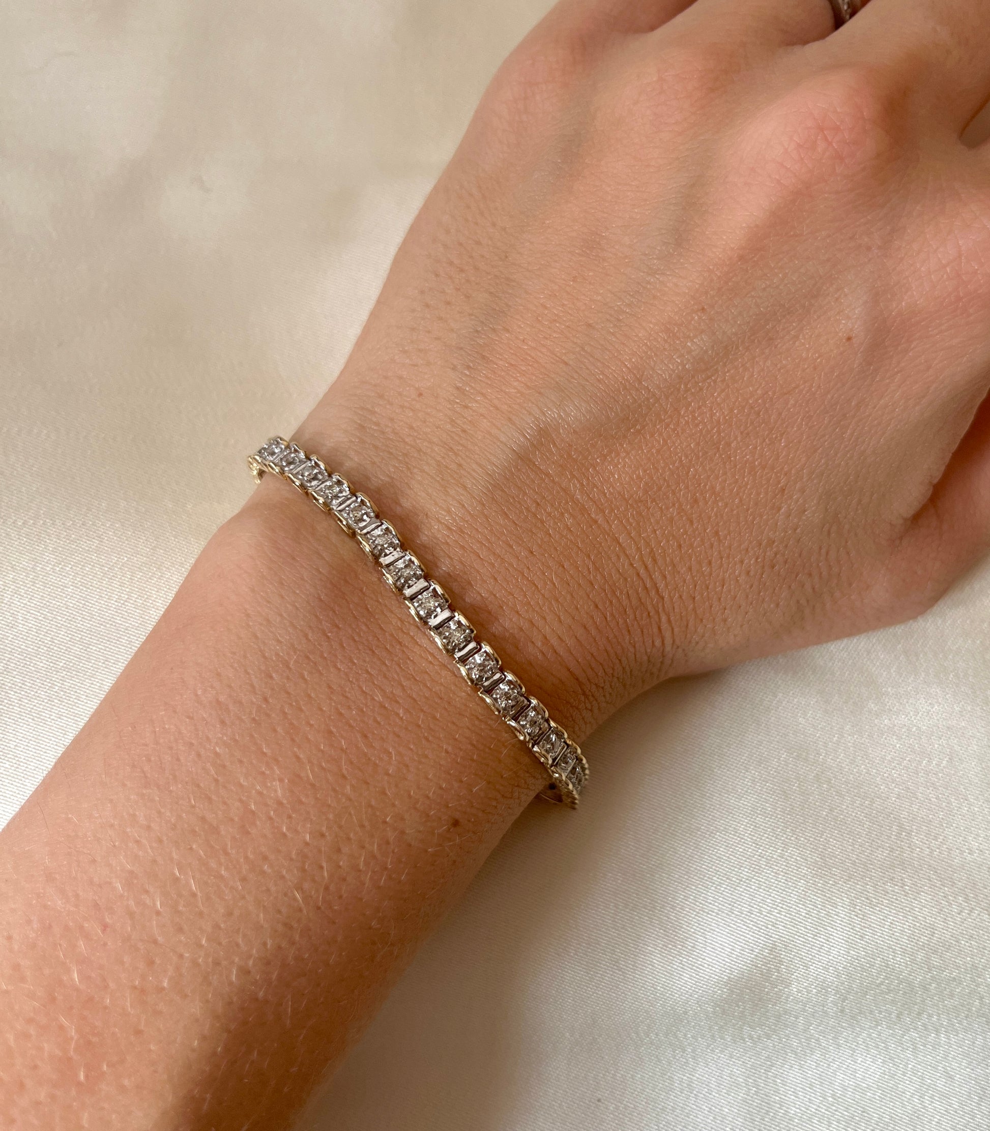 Vintage 9ct Gold and Diamond Tennis Bracelet, approx. diamond weight 1ct