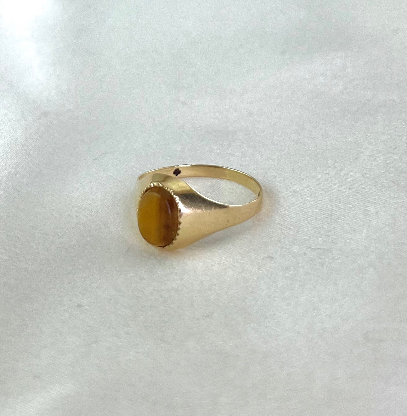 Vintage 9ct Yellow Gold Tigers Eye Ring, Size L UK 1970s